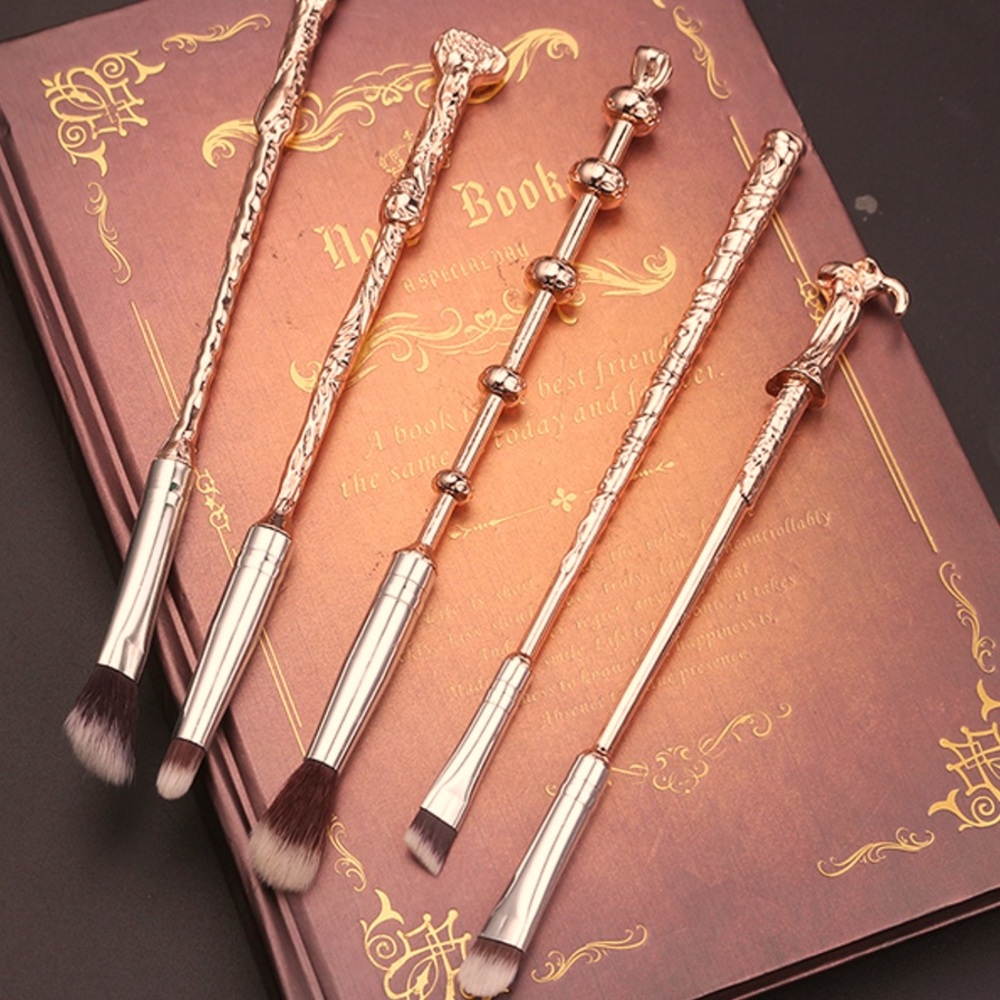 Harry Potter makeup brushes